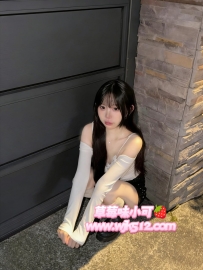 #台中推薦  芝芝 158cm. 44kg. Ccup. 20歲